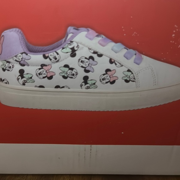 Disney White and Pink Sneakers with Playful Design - Picture 6 of 16